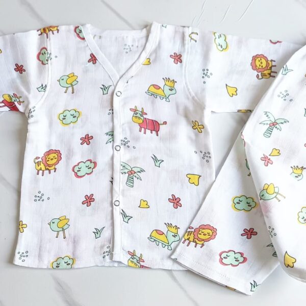 Muslin Night Suit – Lion Print