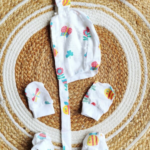 Muslin Cap, Mitten & Booties Set – Butterfly & Honeybee Print