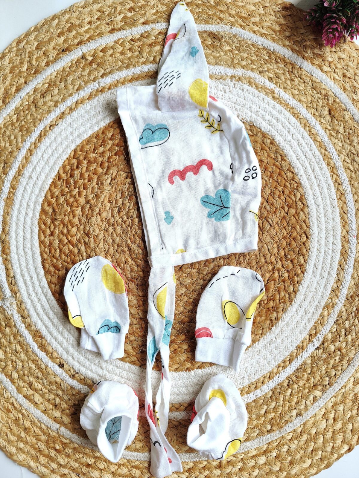 Muslin Cap, Mitten & Booties Set - Bean Print