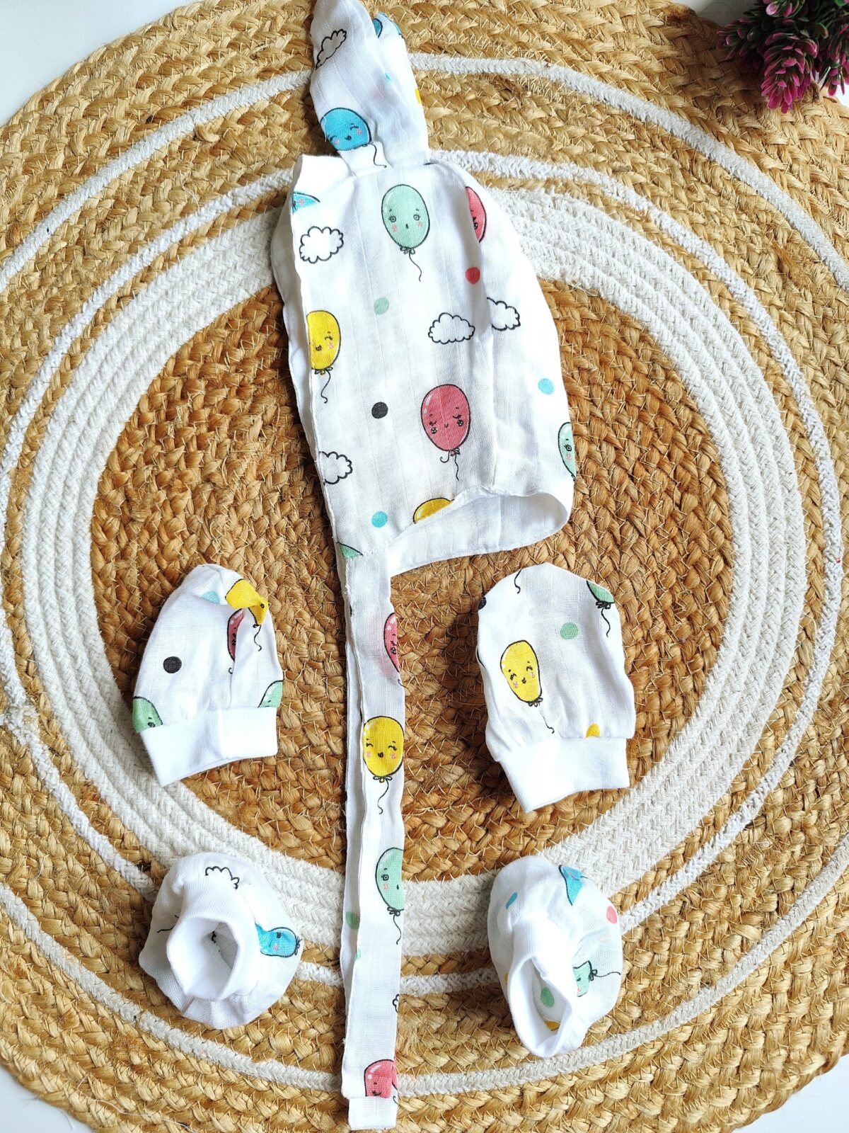 Muslin Cap, Mitten & Booties Set - Balloon Print