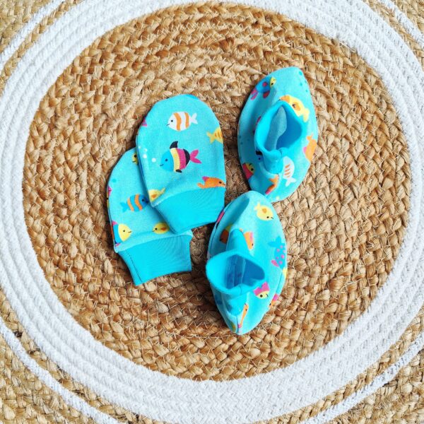 Cotton Mittens & Booties – Blue Fish Print