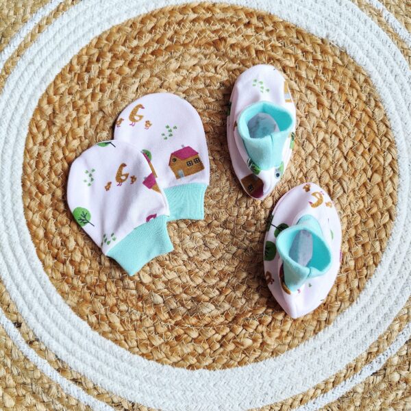 Cotton Mittens & Booties – Pink & Green House Print