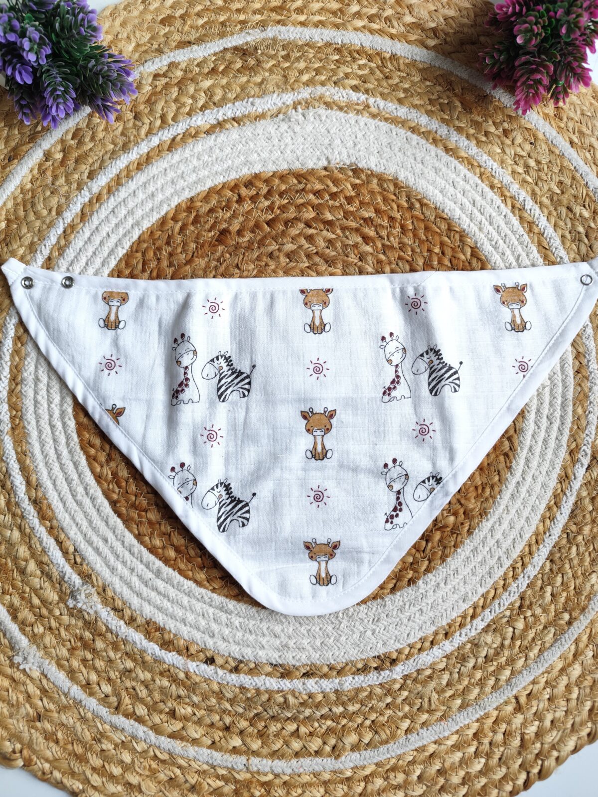 Muslin Bibs - Image 10
