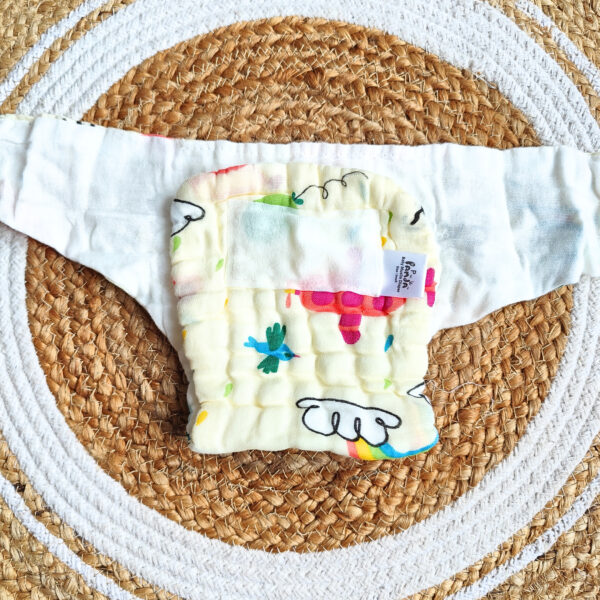 Colored Muslin Crinkled Nappies – Yellow Shade (0 – 3 Months) – 6 Layered