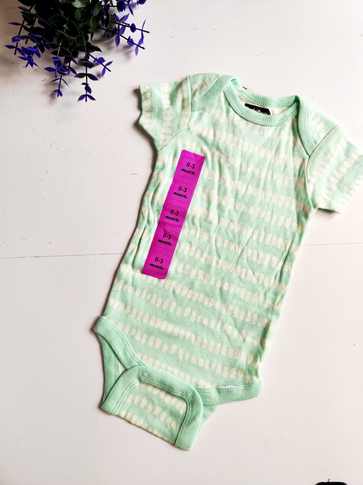 Onesies (0-3) - Green Pattern Print