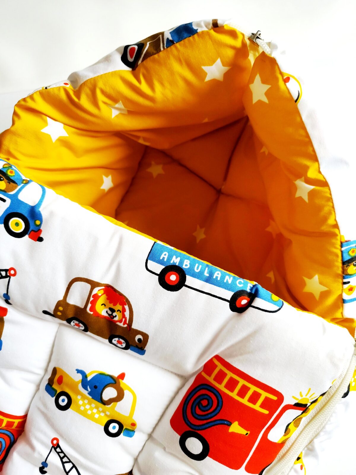 Organic Cotton Carry Bed - Car Print - Image 2