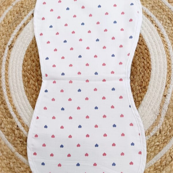 Muslin Burp Cloth – Heart Print (4 Layered)