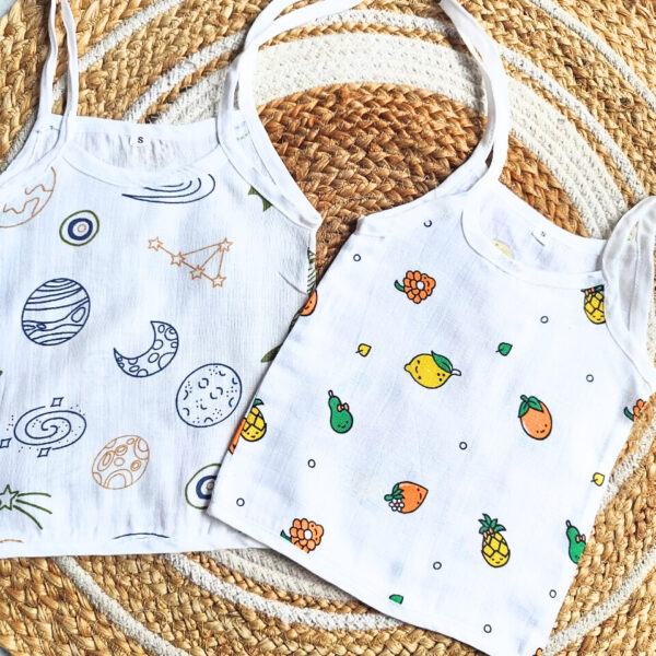 Pack of 2 Muslin Knot Jablas (Affordable Range) – Random Prints (0 – 3 Months)