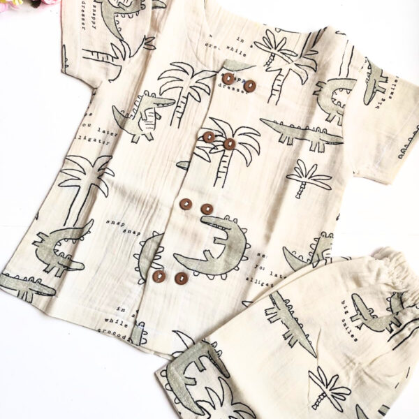 Muslin Co Ord Set – Crocodile Print (12 – 18 Months)