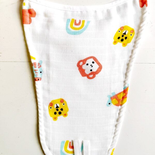 White Muslin Nappy – Tiger Print (0 – 3 Months) – 5 Layered